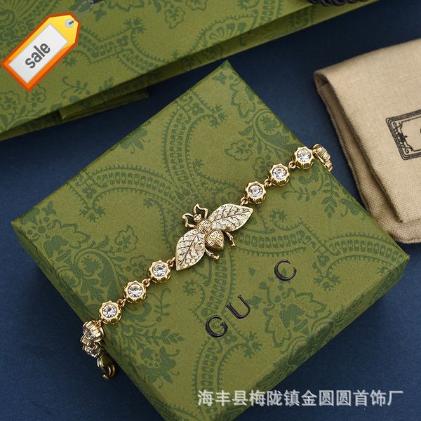luxury designer necklaces for women gujia / light version of classic little bee diamond bracelet super high quality, Silver
luxury designer necklaces for women gujia / light version of classic little bee diamond bracelet super high quality, Silver