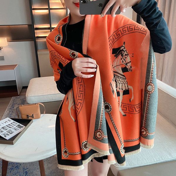 luxurys designers scarf solid color letters ma animals design women scarfs fashion trend temperament hundred match ladies scarf, Blue;gray
luxurys designers scarf solid color letters ma animals design women scarfs fashion trend temperament hundred match ladies scarf, Blue;gray