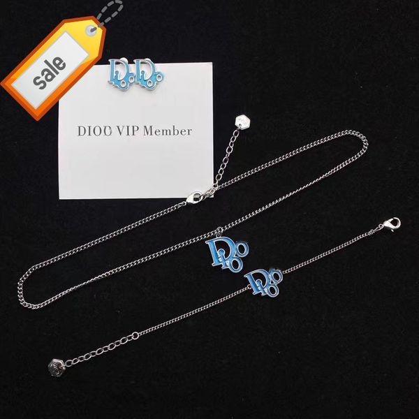 luxury designer necklaces for women d family 2022 new cd letter bracelet necklace female dijia net red star earrings, Silver
luxury designer necklaces for women d family 2022 new cd letter bracelet necklace female dijia net red star earrings, Silver