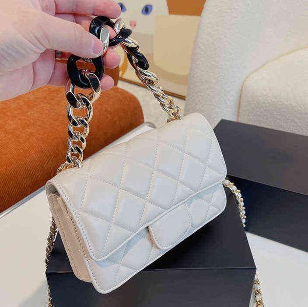 cc bag shopping bags 22ss luxury shoulder bag senior designer classic chain black and white fashion totes gorgeous noble everyday exquisite
cc bag shopping bags 22ss luxury shoulder bag senior designer classic chain black and white fashion totes gorgeous noble everyday exquisite