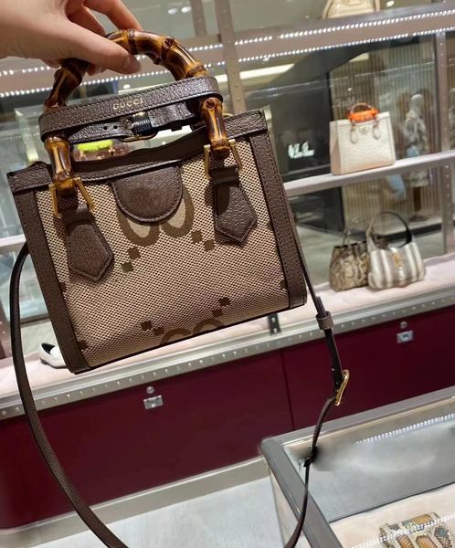 designer bag tote bag small mini woman fashion shop genuine leather 20cm 27cm luxury halloween monogram letters handbags pochette totes ggs
designer bag tote bag small mini woman fashion shop genuine leather 20cm 27cm luxury halloween monogram letters handbags pochette totes ggs