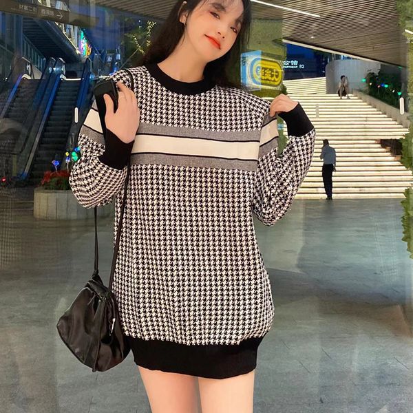 2022 designers knitting sweater fashion knits women letter shirt knitting classic loose thousand-bird check letter hook flower temperament p, White
2022 designers knitting sweater fashion knits women letter shirt knitting classic loose thousand-bird check letter hook flower temperament p, White