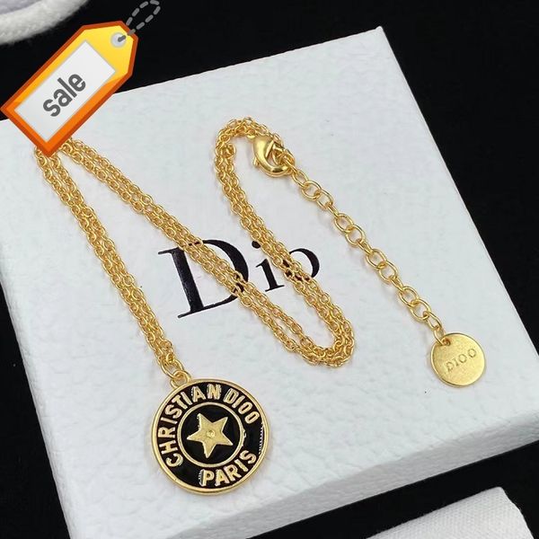 luxury designer necklaces for women d family star black circle tag pendant trend men and versatile fashion couple sweater chain jewelry, Silver
luxury designer necklaces for women d family star black circle tag pendant trend men and versatile fashion couple sweater chain jewelry, Silver