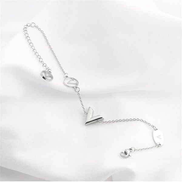 designer jewelry golden bracelets necklace earrings charm round letter l home women bracelet link luxury designer hollow birthday gift 306w, Golden;silver
designer jewelry golden bracelets necklace earrings charm round letter l home women bracelet link luxury designer hollow birthday gift 306w, Golden;silver