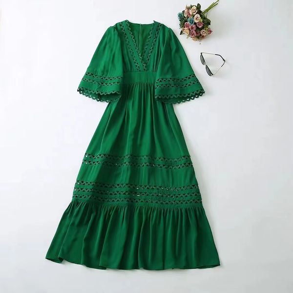 casual dresses new european and american women's wear for winter 2022 seven-point sleeve v-neck cutout green fashion pleated dress xxl, Black;gray
casual dresses new european and american women's wear for winter 2022 seven-point sleeve v-neck cutout green fashion pleated dress xxl, Black;gray