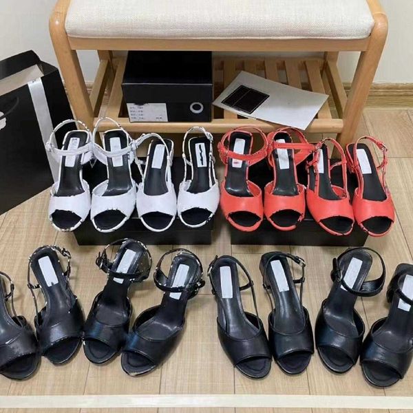 summer printing leather sandals flat bottom buckle latch party wedding sandal paris fashion brand slipper designer women high heel with orig, Black
summer printing leather sandals flat bottom buckle latch party wedding sandal paris fashion brand slipper designer women high heel with orig, Black