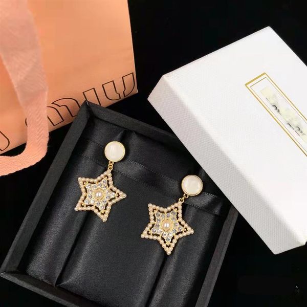 fashion luxury design star stud earrings pearl diamond earring brass material jewelry earwear women's wedding party gifts wit242z, Golden;silver
fashion luxury design star stud earrings pearl diamond earring brass material jewelry earwear women's wedding party gifts wit242z, Golden;silver