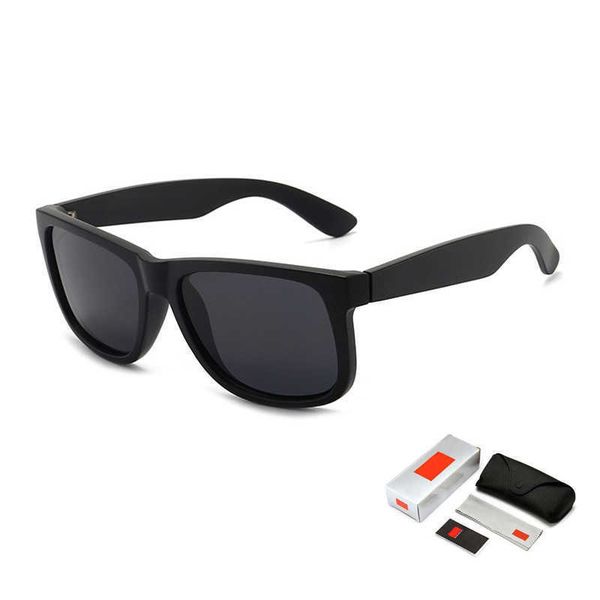 glasses 4165 fashion ray justin sunglasses outdoor living square frame polarized lens women ban sun glasses, White;black
glasses 4165 fashion ray justin sunglasses outdoor living square frame polarized lens women ban sun glasses, White;black
