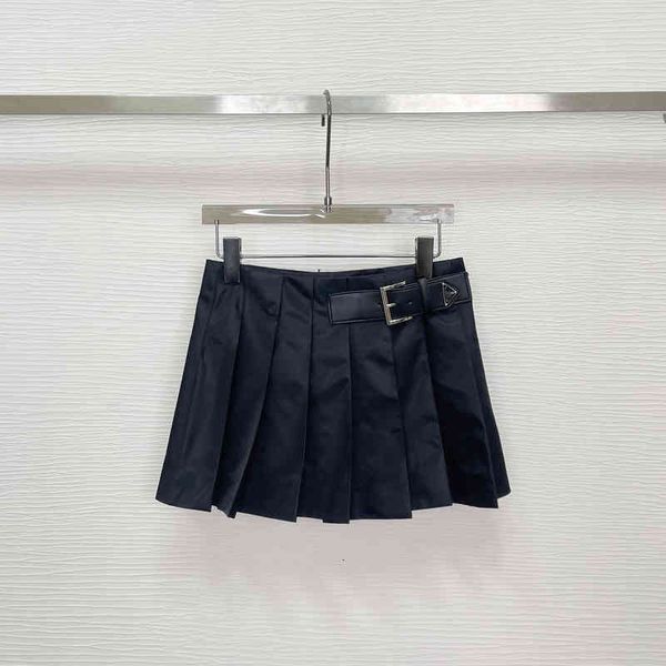skirts designer early autumn dark department women's group style daily versatile age reducing college low waist belt ultra short pleate, Black
skirts designer early autumn dark department women's group style daily versatile age reducing college low waist belt ultra short pleate, Black
