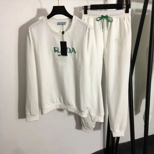 22 designers tracksuits sport suit new tracksuit fashion prad sports suit chest embroidered letters round neck long sleeve hoodie elastic wa, Gray
22 designers tracksuits sport suit new tracksuit fashion prad sports suit chest embroidered letters round neck long sleeve hoodie elastic wa, Gray