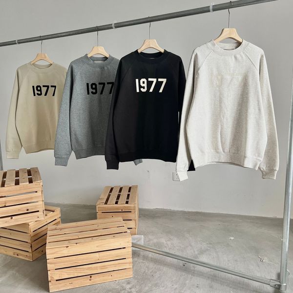real pics round neck hoodie high street letter printed men's and women's plush loose casual pullover grey black
real pics round neck hoodie high street letter printed men's and women's plush loose casual pullover grey black