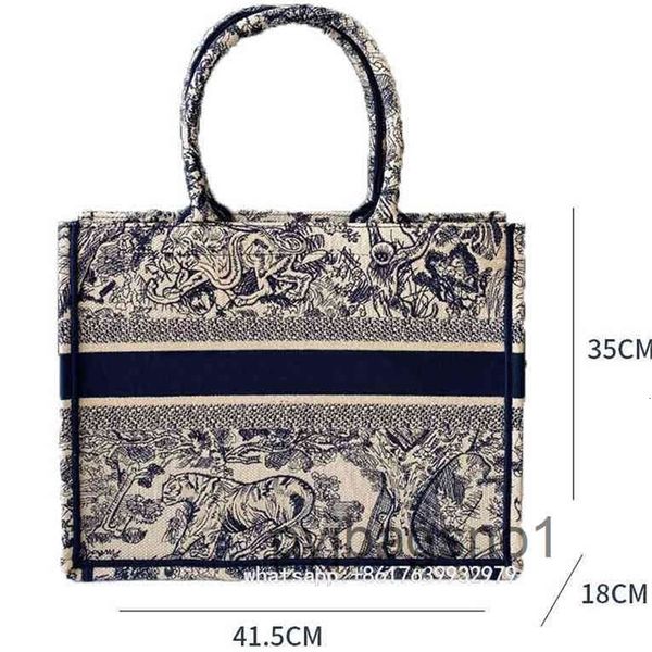 good d bagd luxury bags and handbags 2022 new luxury big-name shopping bag with embroidered tiger pattern large-capacit yyy 
good d bagd luxury bags and handbags 2022 new luxury big-name shopping bag with embroidered tiger pattern large-capacit yyy