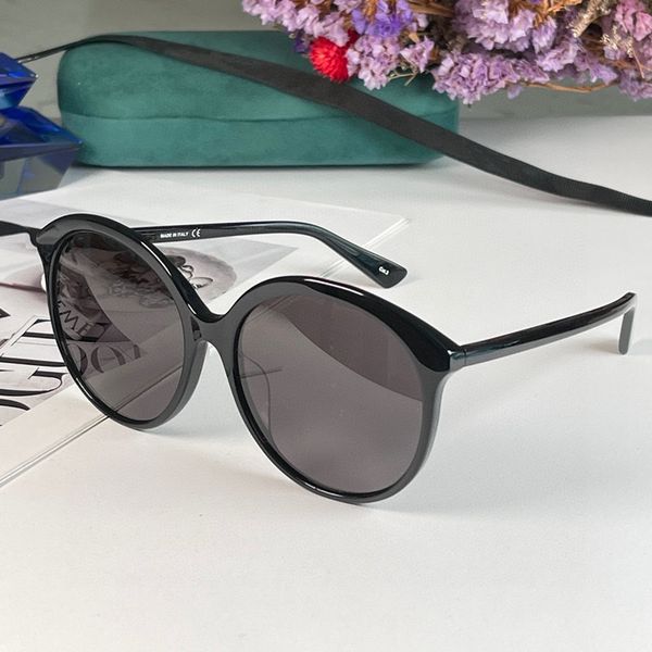 sunglasses for men women summer 0257 style anti-ultraviolet retro plate oval full frame random box, White;black
sunglasses for men women summer 0257 style anti-ultraviolet retro plate oval full frame random box, White;black