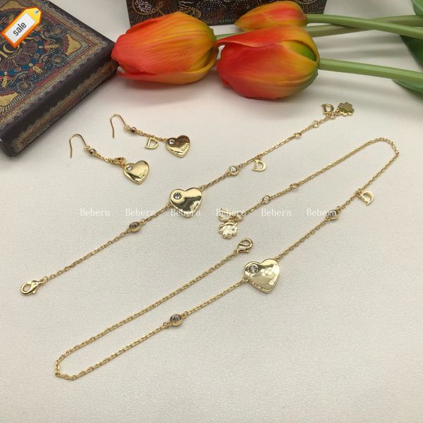 luxury designer necklaces for women tiktok /d home sound live broadcast letter brass plating zircon fashion temperament bracelet necklace ea, Silver
luxury designer necklaces for women tiktok /d home sound live broadcast letter brass plating zircon fashion temperament bracelet necklace ea, Silver