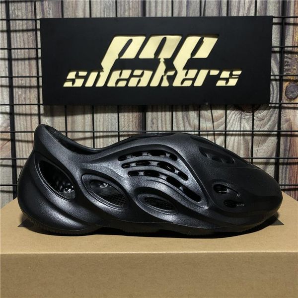 designer slippers slides sandals kids men women designers sneakers big size sandal shoe desert sand bone earth fashion scuffs flip flops tra, Black;red
designer slippers slides sandals kids men women designers sneakers big size sandal shoe desert sand bone earth fashion scuffs flip flops tra, Black;red