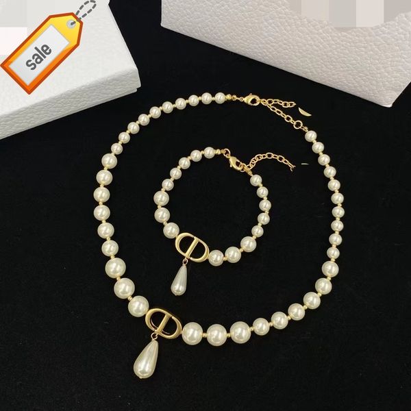 luxury designer necklaces for women heavy industry version d family letter cd pearl necklace versatile pig nose clavicle chain set, Silver
luxury designer necklaces for women heavy industry version d family letter cd pearl necklace versatile pig nose clavicle chain set, Silver
