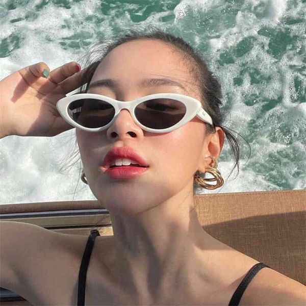 sunglasses cl's fashion street cat's eye star ins same sunglasses 404u i68w, White;black
sunglasses cl's fashion street cat's eye star ins same sunglasses 404u i68w, White;black