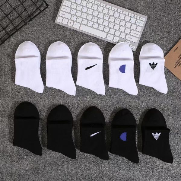 wholesale men socks fashion women's and men's socks letter breathable cotton jogging basketball football sports sock embroidery st, Black
wholesale men socks fashion women's and men's socks letter breathable cotton jogging basketball football sports sock embroidery st, Black