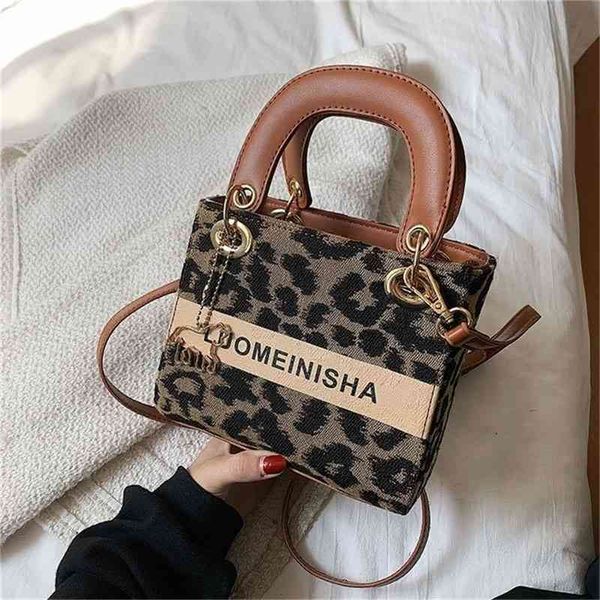 shoulder bags 80% off super low net red fashion high sense versatile ins hand small square batch
shoulder bags 80% off super low net red fashion high sense versatile ins hand small square batch