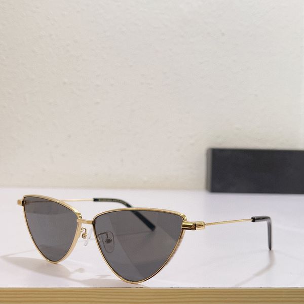 sunglasses for women and men summer 0193s style anti-ultraviolet retro plate full frame glasses random box, White;black
sunglasses for women and men summer 0193s style anti-ultraviolet retro plate full frame glasses random box, White;black