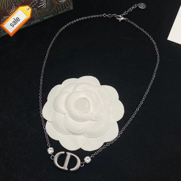 luxury designer necklaces for women di family / d grey cd letter pig nose inlaid with rhinestone necklace feminine fashion brass material, Silver
luxury designer necklaces for women di family / d grey cd letter pig nose inlaid with rhinestone necklace feminine fashion brass material, Silver