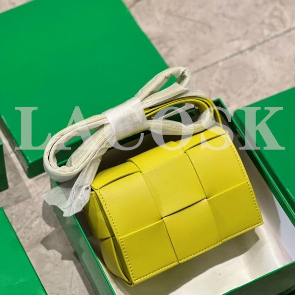 woven vb shoulder bags mini designer pillow ceossbody bag genuine leather handbags women plain knit with green original box
woven vb shoulder bags mini designer pillow ceossbody bag genuine leather handbags women plain knit with green original box