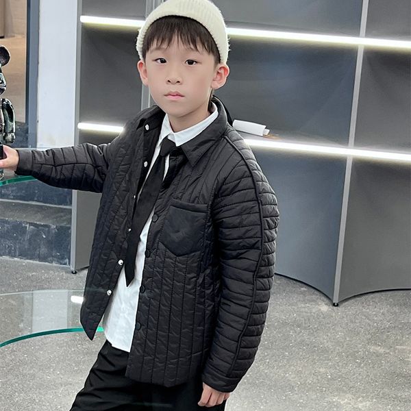 baby designer clothes coat 22 autumn/winter boys vertical shirt cotton clothing fashion new lapel long sleeve jacket children's type th, Blue;gray
baby designer clothes coat 22 autumn/winter boys vertical shirt cotton clothing fashion new lapel long sleeve jacket children's type th, Blue;gray
