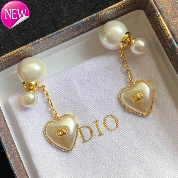 luxury brand design earrings d family / di new cd love size pearl long female fashion peach heart tassel earrings, Golden;silver
luxury brand design earrings d family / di new cd love size pearl long female fashion peach heart tassel earrings, Golden;silver