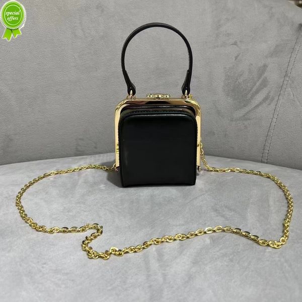 designer clutch bag evening clutches luxury handbags triumphal arch mini makeup dinner diagonal small buckle chain leather
designer clutch bag evening clutches luxury handbags triumphal arch mini makeup dinner diagonal small buckle chain leather