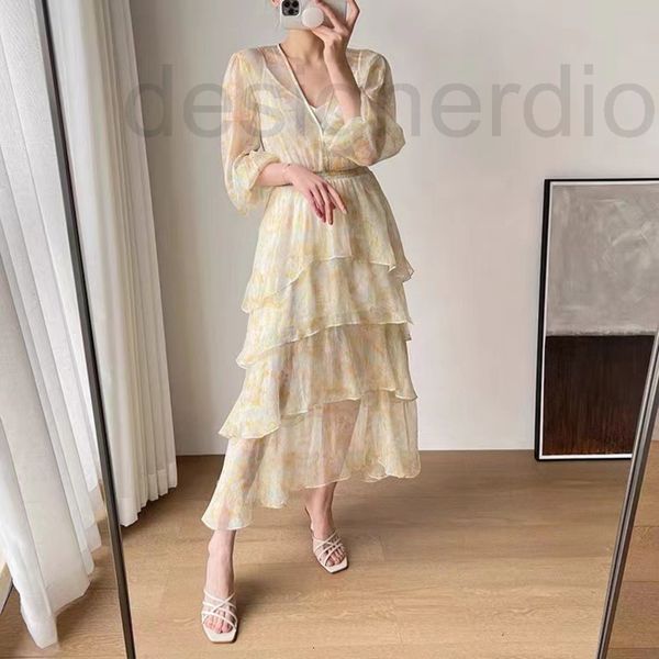 casual dresses designer french family 2022 fashion summer new women's dress elegant glossy printed flounce n7b2, Black;gray
casual dresses designer french family 2022 fashion summer new women's dress elegant glossy printed flounce n7b2, Black;gray