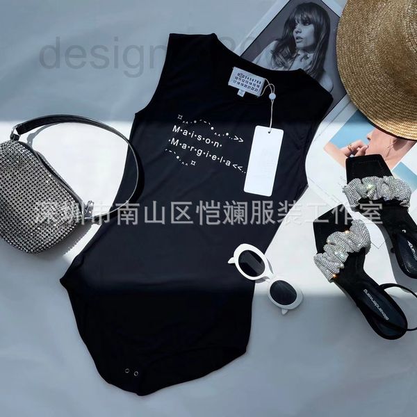 women's t-shirt designer nanyou niche mm2022 spring and summer new product letter printed vest bottoms out with the same model of gu li, White
women's t-shirt designer nanyou niche mm2022 spring and summer new product letter printed vest bottoms out with the same model of gu li, White