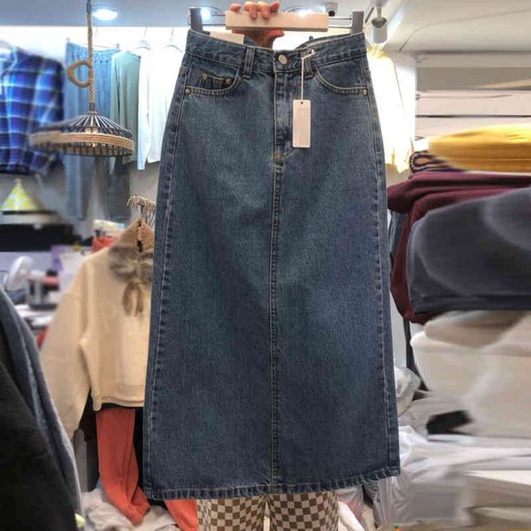 skirts the new spring and summer 2022 denim skirt is verstile for women. it hs high wist looks thin. it's long slit a-shped, Black
skirts the new spring and summer 2022 denim skirt is verstile for women. it hs high wist looks thin. it's long slit a-shped, Black