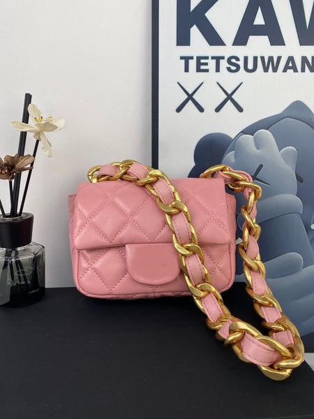 women's r shoulder bags tote 2023 new fashion classic mini leather envelope bags gold chain shoulders crossbody bag factory direct sale
women's r shoulder bags tote 2023 new fashion classic mini leather envelope bags gold chain shoulders crossbody bag factory direct sale