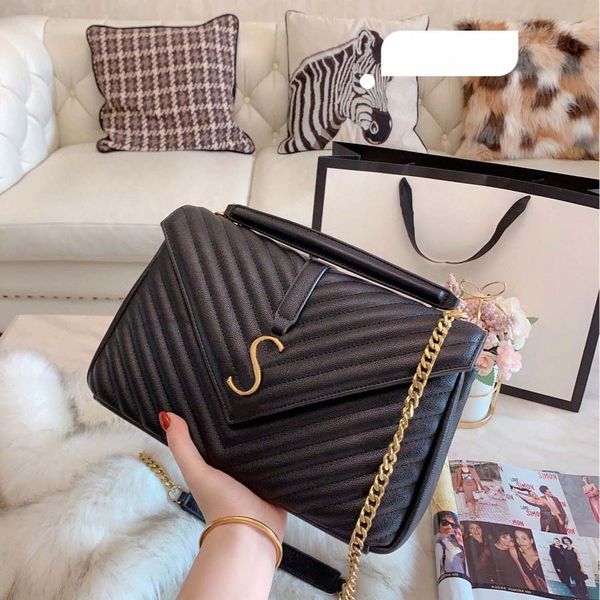 luxury messager bag designer purse paris genuine leather brand tote woman handbag wallet duffle brand s180 002
luxury messager bag designer purse paris genuine leather brand tote woman handbag wallet duffle brand s180 002