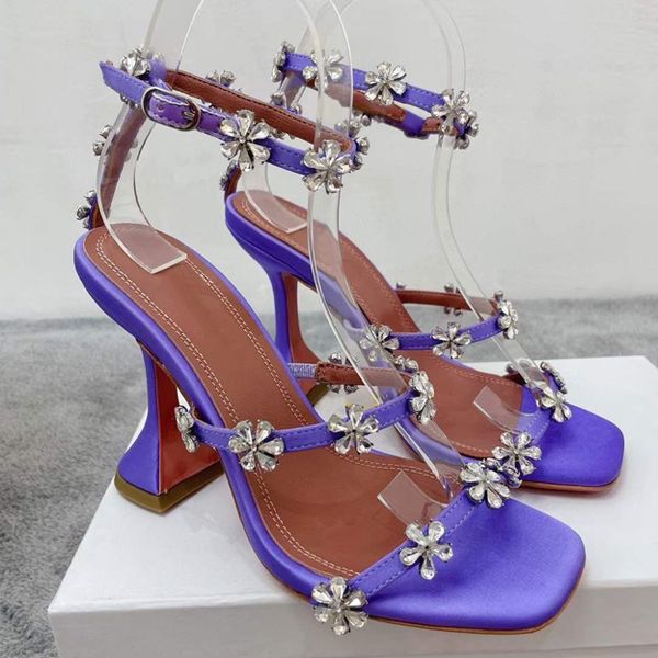 multicolor 2022 diagonal back women's sandals dress shoes fashion designer rivet decorative leather hih high heels women heels 35-42, Black
multicolor 2022 diagonal back women's sandals dress shoes fashion designer rivet decorative leather hih high heels women heels 35-42, Black