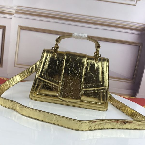 crossbody bag handbag women handbags purse purse flap wallet calfskin handle zipper pocket two compartments press button
crossbody bag handbag women handbags purse purse flap wallet calfskin handle zipper pocket two compartments press button