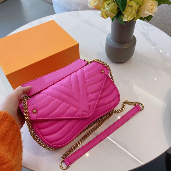 evening bags totes 2023 new woman designer bag twill wave shoulder bags lady chain luxury handbags women fashion handbag clutch
evening bags totes 2023 new woman designer bag twill wave shoulder bags lady chain luxury handbags women fashion handbag clutch