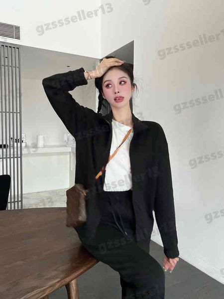 womens jacket custom jacquard jacket black fashion round neck zip cardigan jackets designer women clothing 0912, Black;brown
womens jacket custom jacquard jacket black fashion round neck zip cardigan jackets designer women clothing 0912, Black;brown
