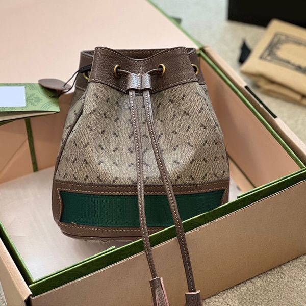 mini bucket bag shoulder crossbody bags canvas genuine leather patchwork handbag classic letter printed green red striped drawstring purse
mini bucket bag shoulder crossbody bags canvas genuine leather patchwork handbag classic letter printed green red striped drawstring purse