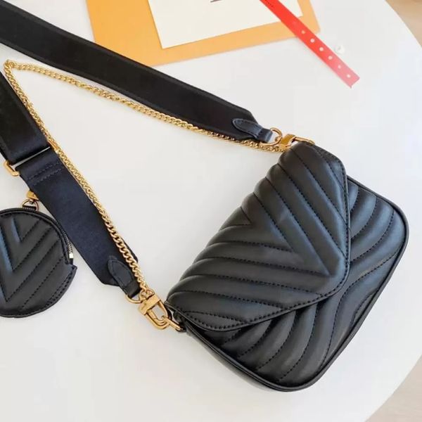 2022 new designer wave multi-pochette crossbody bag 2-pieces sets totes women purses black quilted leather round coin purse versatile fashio, Black;red
2022 new designer wave multi-pochette crossbody bag 2-pieces sets totes women purses black quilted leather round coin purse versatile fashio, Black;red