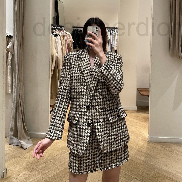 women's tracksuits designer fadan s's autumn and winter 2022 thousand bird check tweed two button suit jacket shorts, Gray
women's tracksuits designer fadan s's autumn and winter 2022 thousand bird check tweed two button suit jacket shorts, Gray