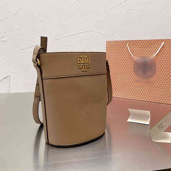 designer burchs handbags torys tote bag tb luxuries designers women crossbody handbag shoulder totes bags torysburchs aolai litchi pattern l
designer burchs handbags torys tote bag tb luxuries designers women crossbody handbag shoulder totes bags torysburchs aolai litchi pattern l