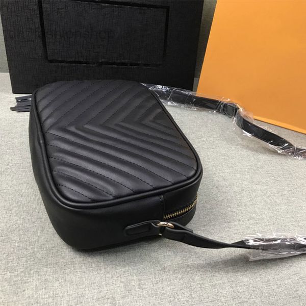 womens bags designer women leather hand bags zipper shoulderbag female stripe ladies brand imitation handbag wallets luxury 2023
womens bags designer women leather hand bags zipper shoulderbag female stripe ladies brand imitation handbag wallets luxury 2023
