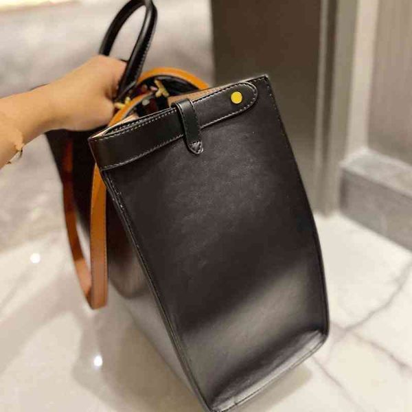 totes luxury tote bags women solid color handbag shoulder packs leather designer crossbody female purses 220408
totes luxury tote bags women solid color handbag shoulder packs leather designer crossbody female purses 220408