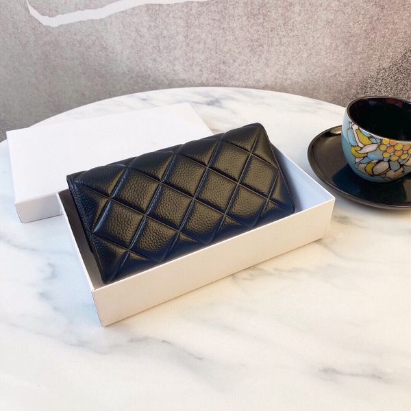 women's wallets fashion designers purse cluth men's wallet classic passport card holder wholesale cheque book original box genuine, Red;black
women's wallets fashion designers purse cluth men's wallet classic passport card holder wholesale cheque book original box genuine, Red;black