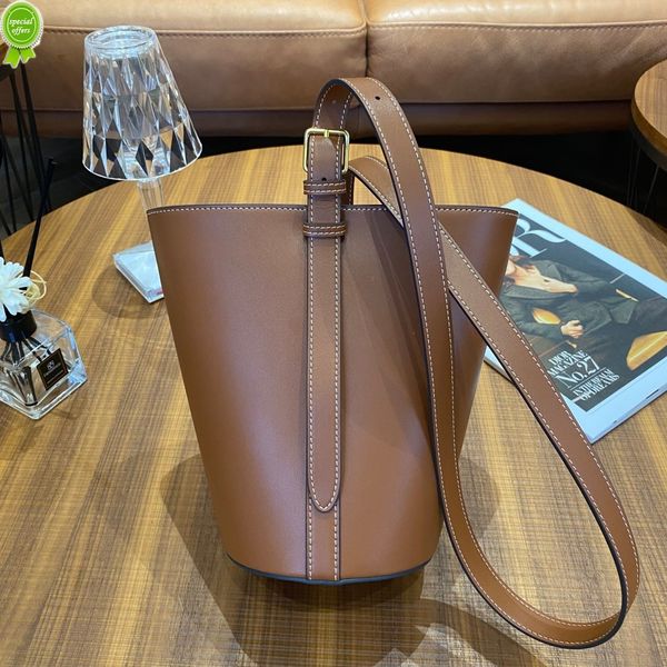 designer clutch bag evening clutches purses ladies handbags 2022 and winter new triumphal arch portable one shoulder armpit hand rubbed leat
designer clutch bag evening clutches purses ladies handbags 2022 and winter new triumphal arch portable one shoulder armpit hand rubbed leat