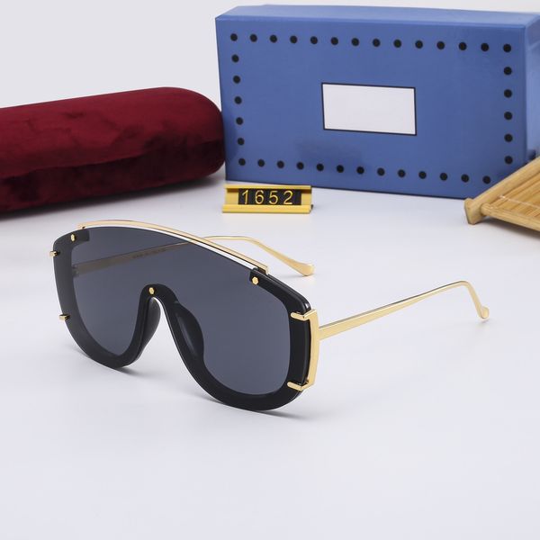 2022 new shield sunglasses man woman fashion glasses retro pilot design 1652 uv400 7 color optional womens come with package, White;black
2022 new shield sunglasses man woman fashion glasses retro pilot design 1652 uv400 7 color optional womens come with package, White;black