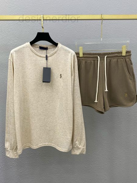 women's tracksuits designer embroidered oatmeal round neck long sleeve t-shirt elastic waist casual shorts fashion set 22 new summer pr, Gray
women's tracksuits designer embroidered oatmeal round neck long sleeve t-shirt elastic waist casual shorts fashion set 22 new summer pr, Gray