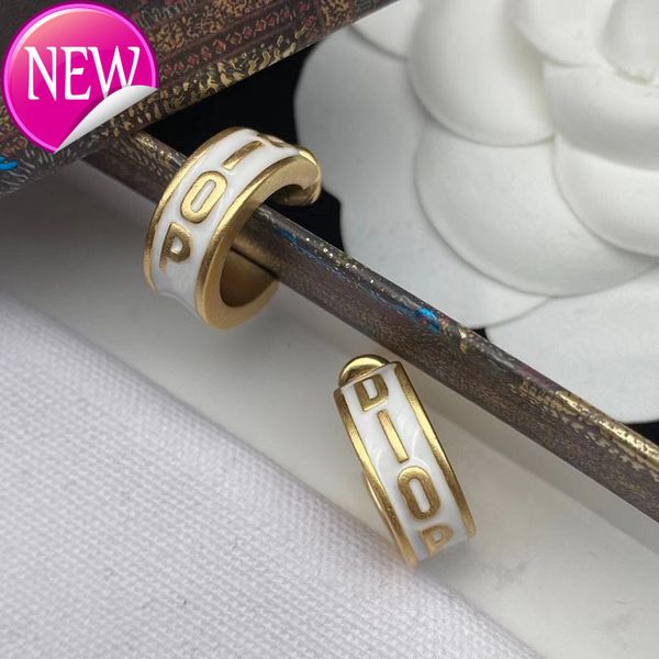 luxury brand design earrings d home / di white glue dropping letter c-shaped earrings fashion temperament copper women's, Golden;silver
luxury brand design earrings d home / di white glue dropping letter c-shaped earrings fashion temperament copper women's, Golden;silver