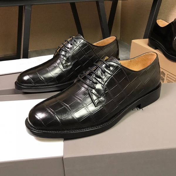 luxury 2022 quality men's moccasins & loafers loafer with bee casual shoes men casual genuine leather brown, Black
luxury 2022 quality men's moccasins & loafers loafer with bee casual shoes men casual genuine leather brown, Black